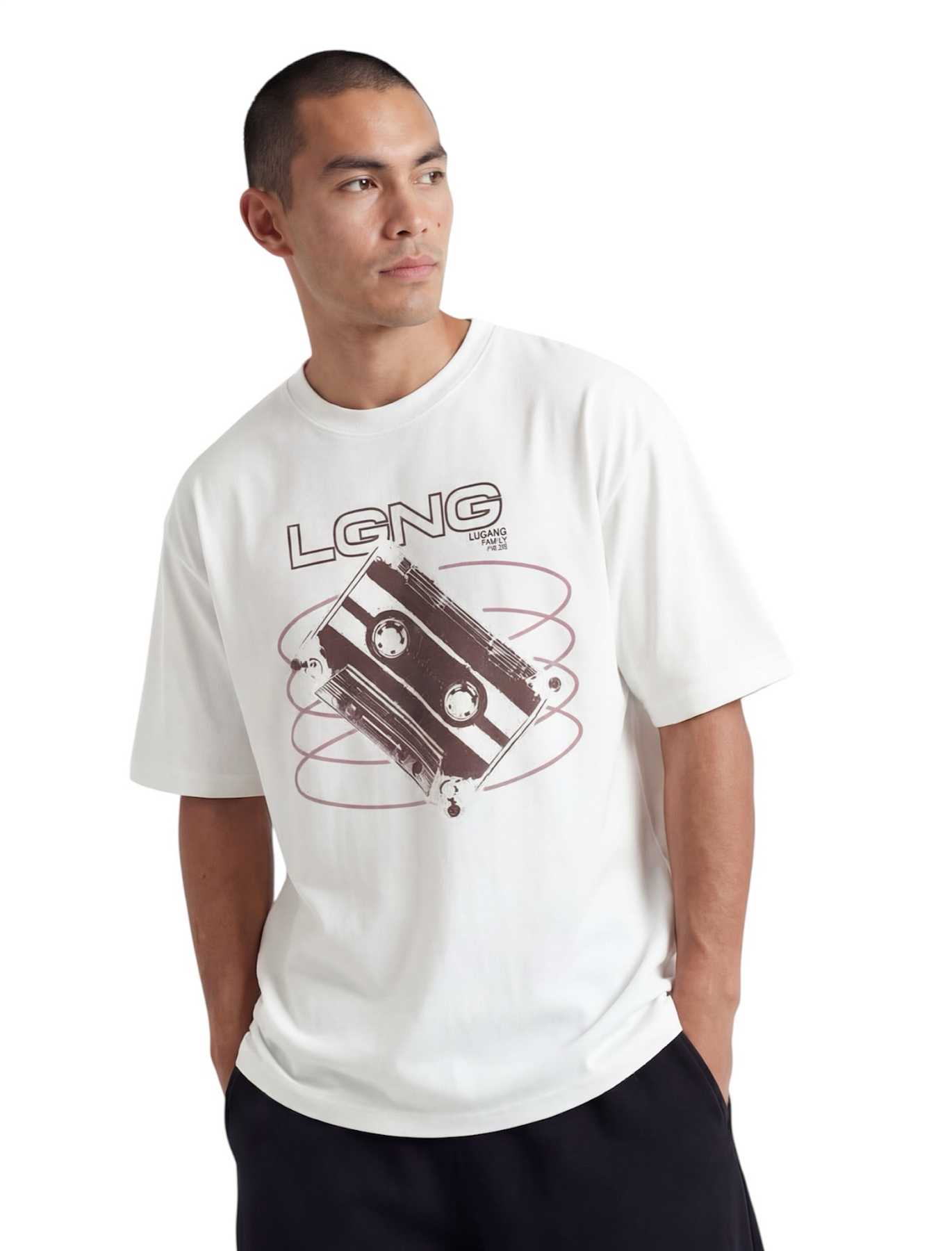 Футболка белая